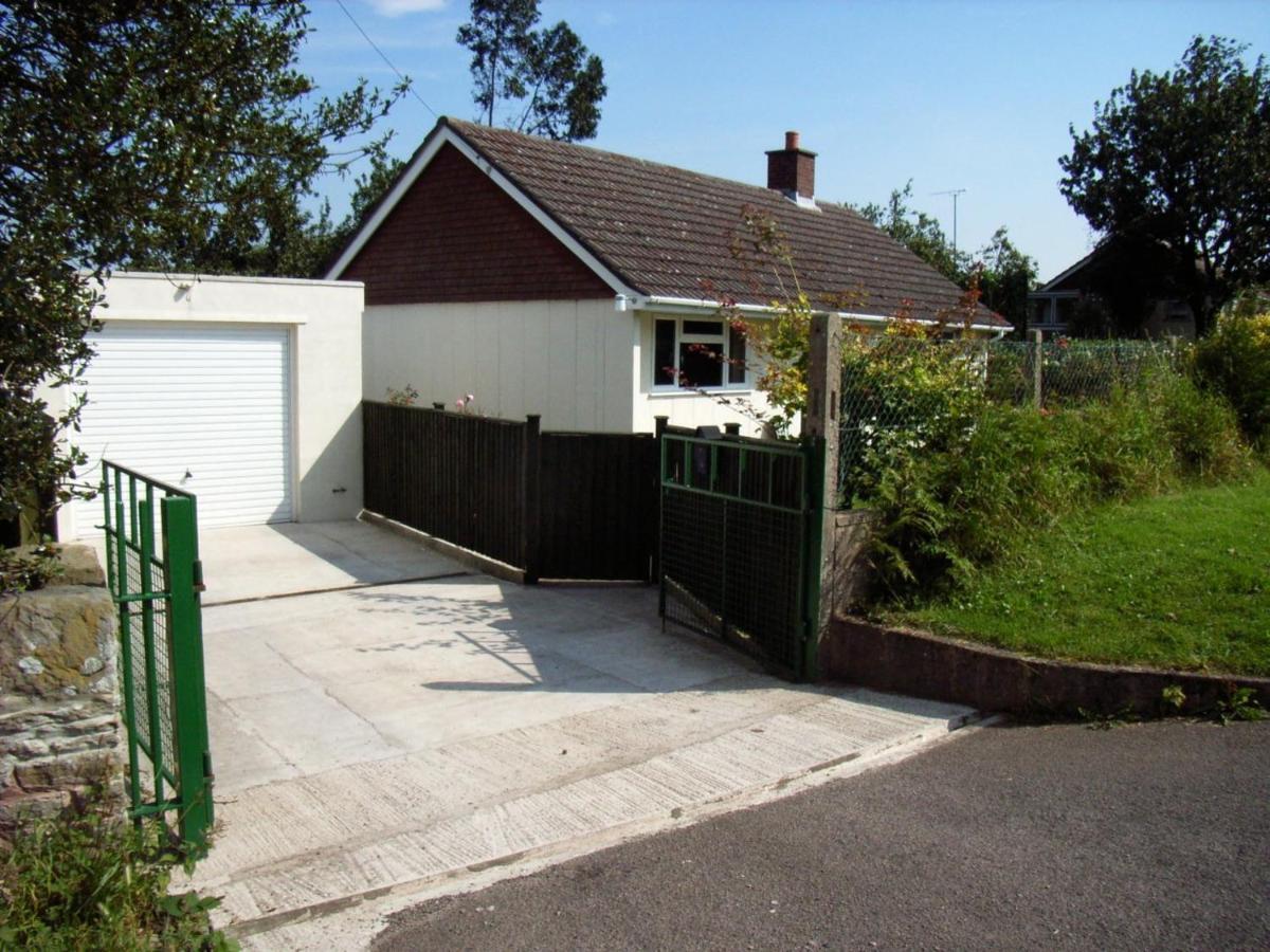 The Hollies Villa Lydbrook Eksteriør bilde
